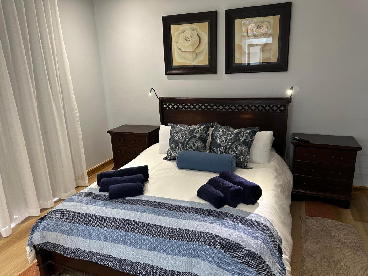 Tranquil Private Rooms Hermanus Buitenkant foto