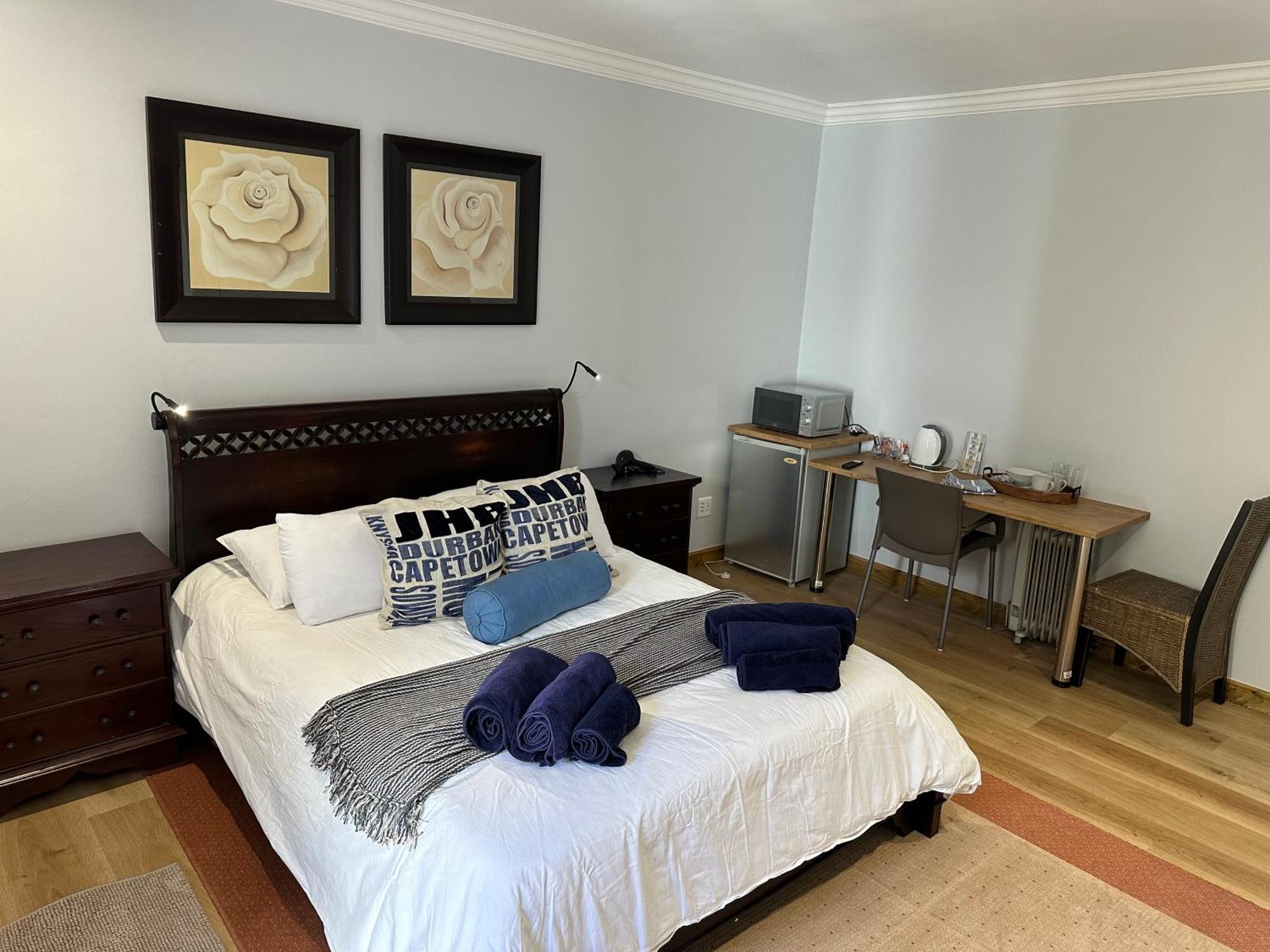 Tranquil Private Rooms Hermanus Buitenkant foto